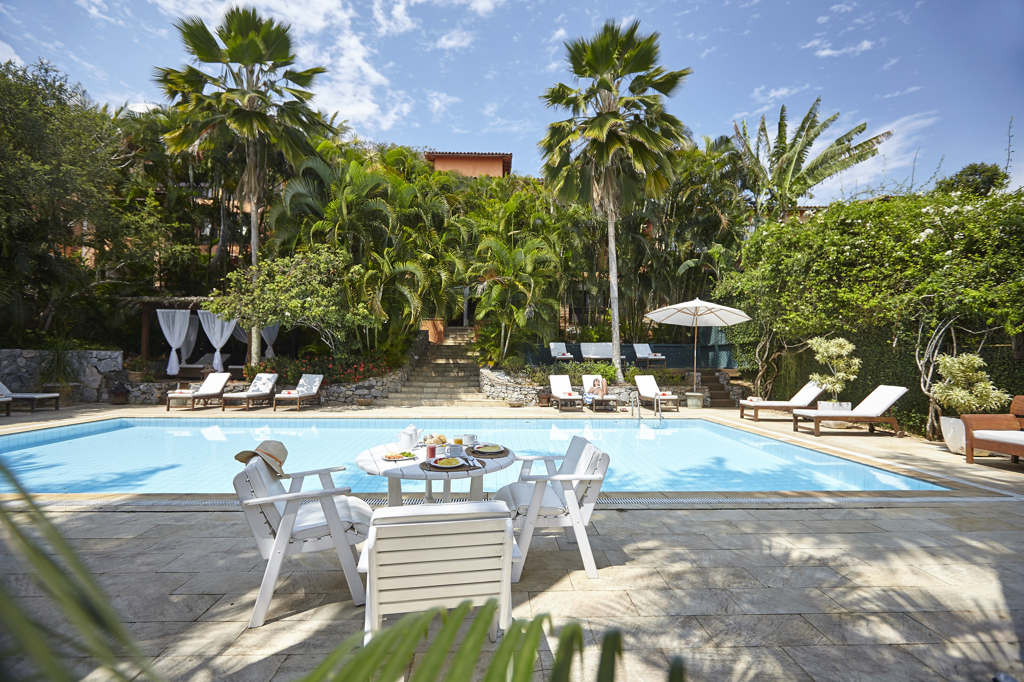 Hotel PortoBay Búzios - Frühstück am Pool