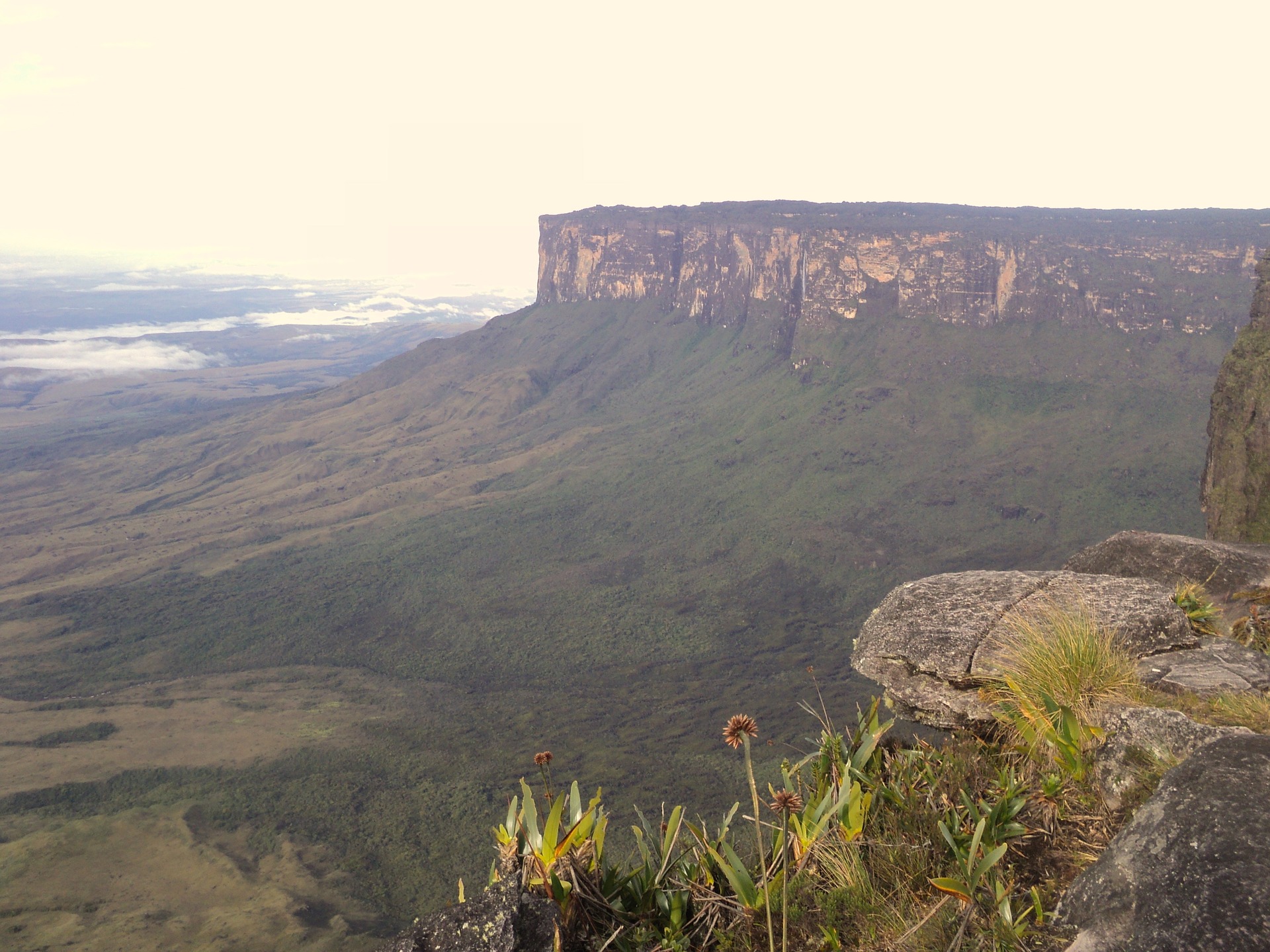 ⛰️Nationalpark Monte Roraima der mystische Berg im Dreiländereck