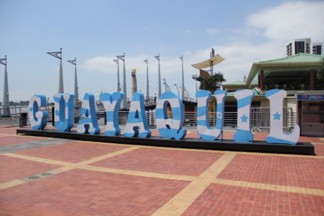 Am Malecon 2000 in Guayaquil
