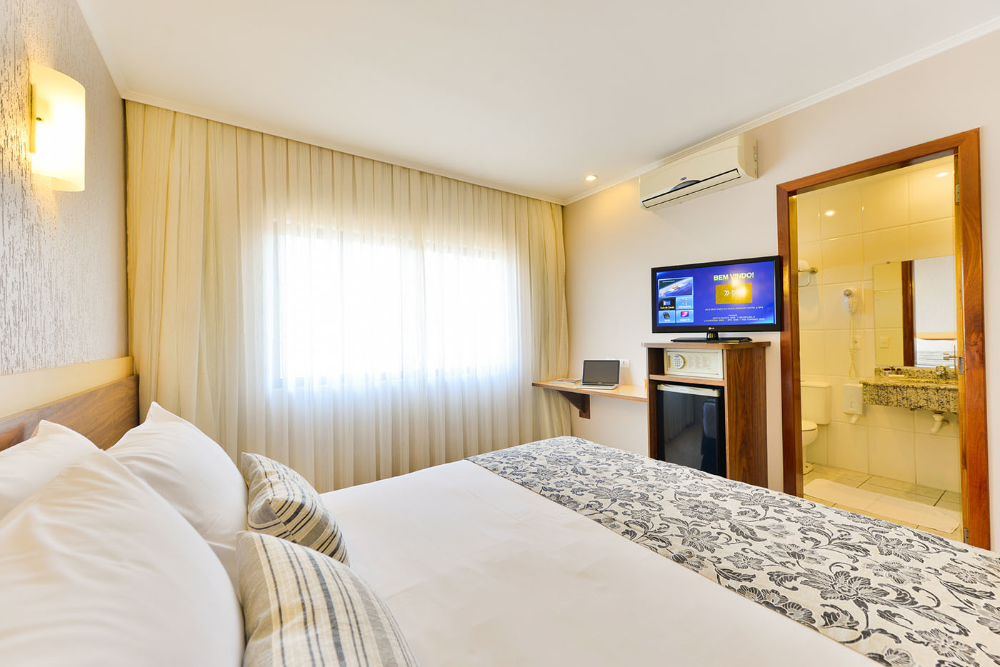 Nadai Confort Hotel in Foz do Iguacu - Standard Zimmer