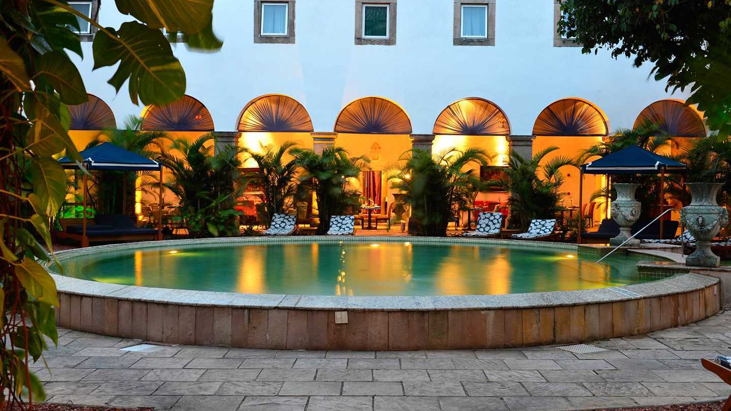 Hotel Pestana Convento do Carmo - Pool